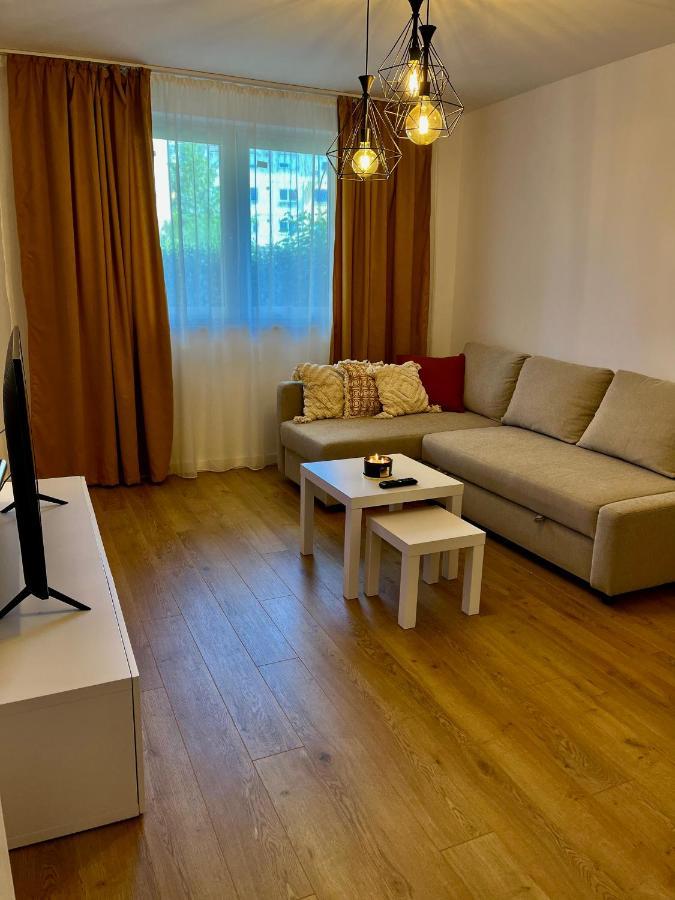 Alexander Cozy Apartment Free Private Parking Медиаш Экстерьер фото